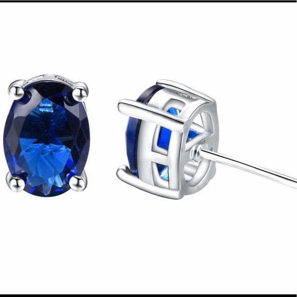 925 Silver Oval Cut Blue Sapphire Earrings - Picture 2 of 5